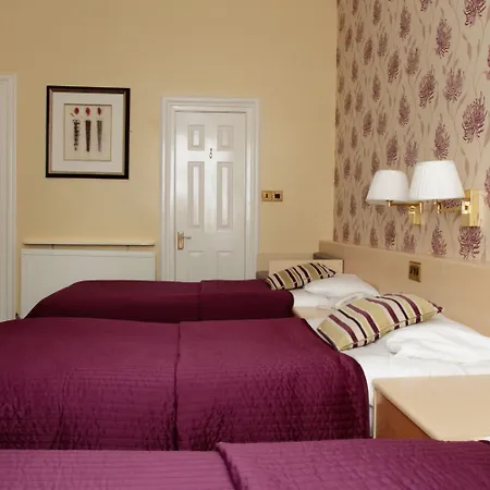 Отель Thistle Эдинбург