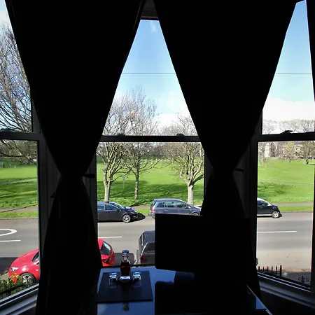 The Sandaig Pensión