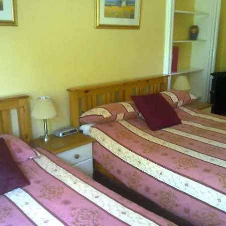 ゲストハウス Mackenzie エディンバラ