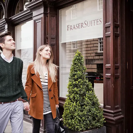 Aparthotel Fraser 4*