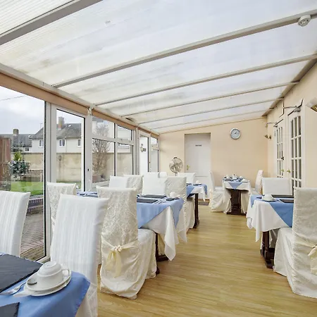 Arden Guest House, Craigmillar Castle Edinburg