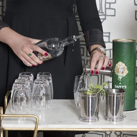 Radisson Collection Hotel, Royal Mile