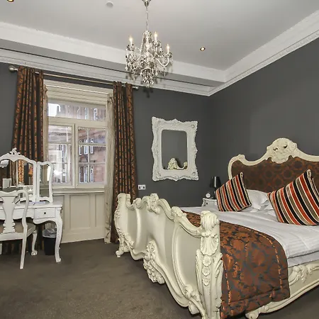 Hotel The Rutland &