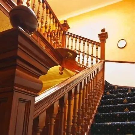 ゲストハウス Heriott Park 3*