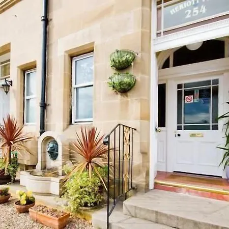 Guest house Heriott Park