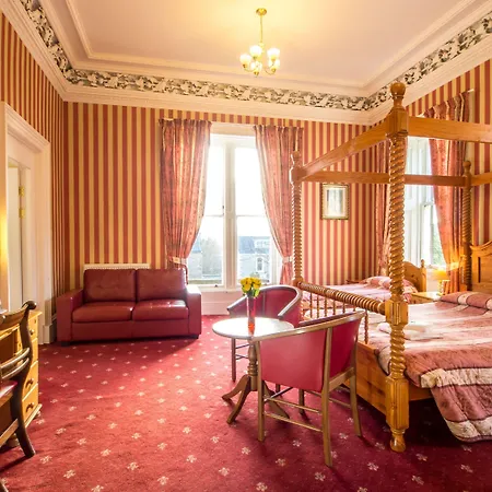 Cumberland Szálloda Edinburgh