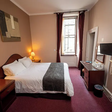 Hotel Whisky House 3*