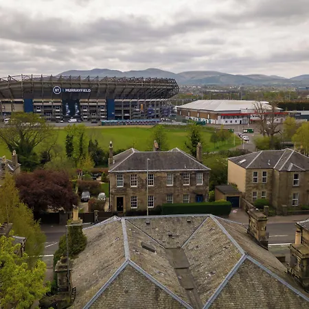 فندق Whisky House 3*