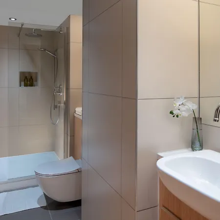 The Scholar 4* Edinburgh