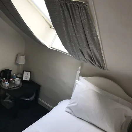 Edinburgh Central Rooms