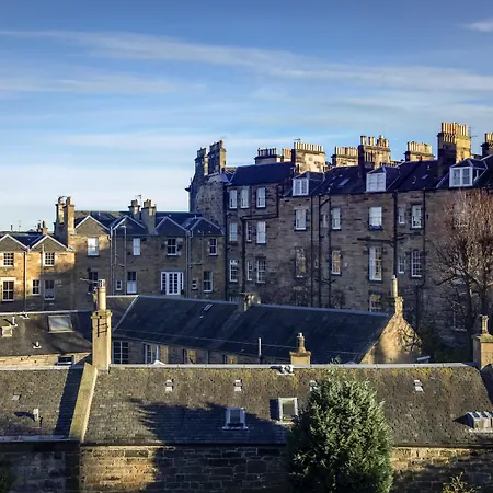 Hotel Clarendon Luxury 4*