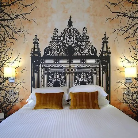 Clarendon Luxury Отель Эдинбург