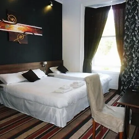 Konukevi Blossom Edinburgh