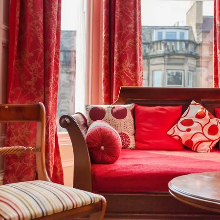 No32 Edinburgh