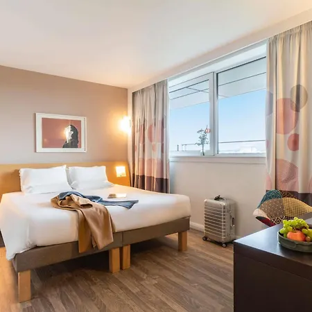 ホテル ノボテル パーク エディンバラ