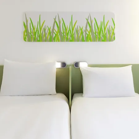 Ibis Budget Park Отель 3*