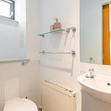 Dom wakacyjny Modern Flat In The Middle Of Old Town Edynburg