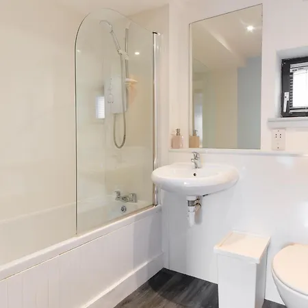 Modern Flat In The Middle Of Old Town