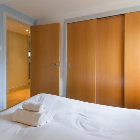 Modern Flat In The Middle Of Old Town *