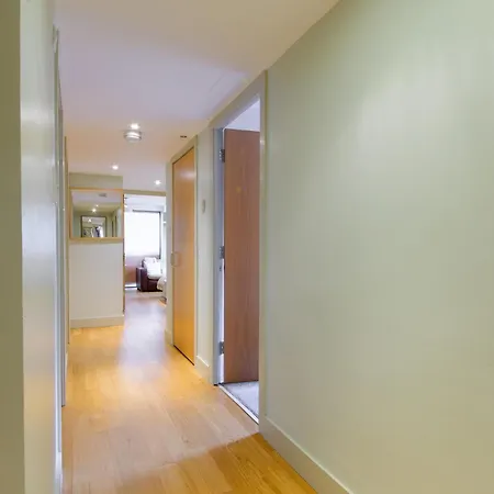 Сasa de vacaciones Modern Flat In The Middle Of Old Town *