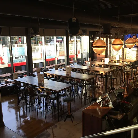 Haymarket Hub מלון אדינבורו