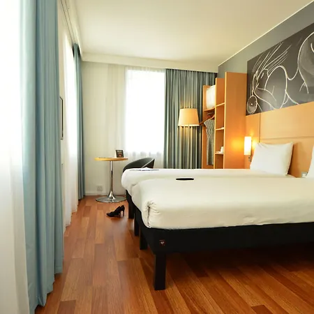 Hotel Ibis Centre South Bridge - Royal Mile Edinburgh