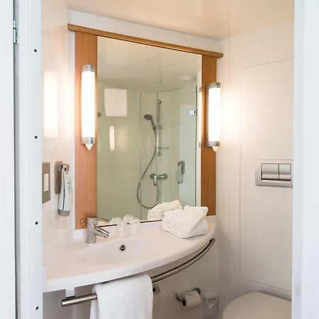 Ibis Centre South Bridge - Royal Mile 3* Эдинбург