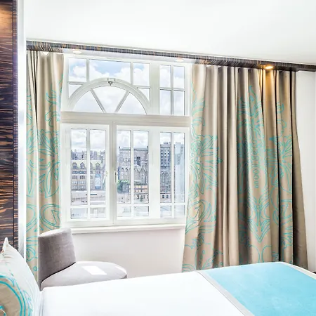One Edinburgh-princes 3*