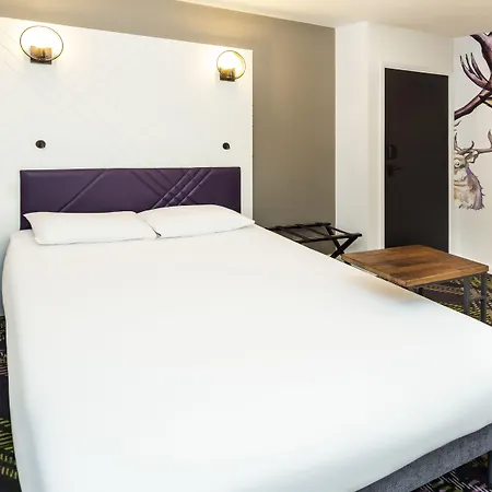 Hotel Ibis Styles St Andrew Square 3*