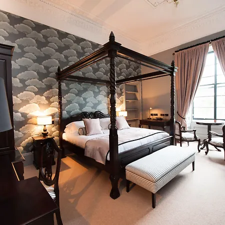 No11 Boutique & Brasserie Otel Edinburgh