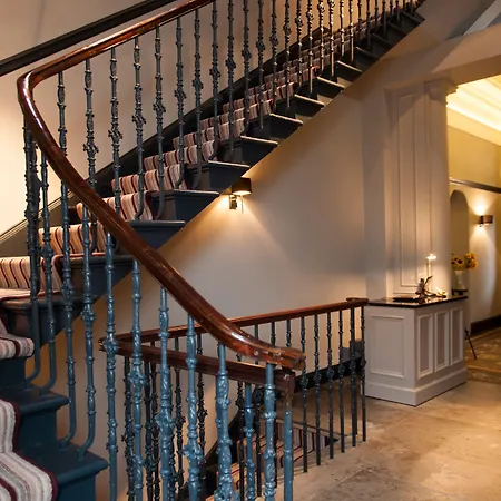 No11 Boutique & Brasserie Hotel Edinburgh