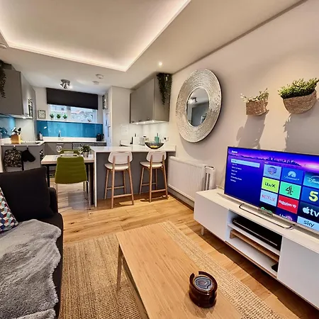 Apartamento Heavenly Pad Retreat 300m To With Fast Links To Centre *