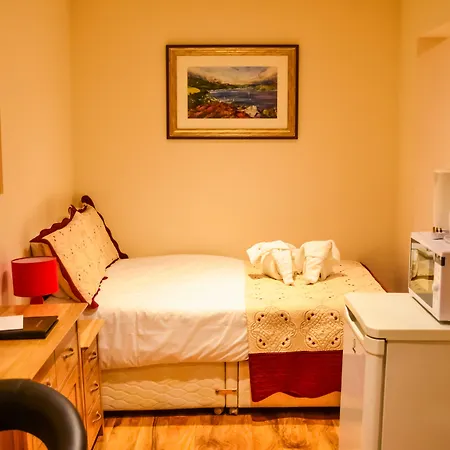 Апарт-отель Edinburgh City Suites 4*