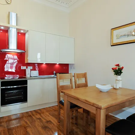 Edinburgh City Suites Εδιμβούργο