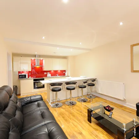 Edinburgh City Suites