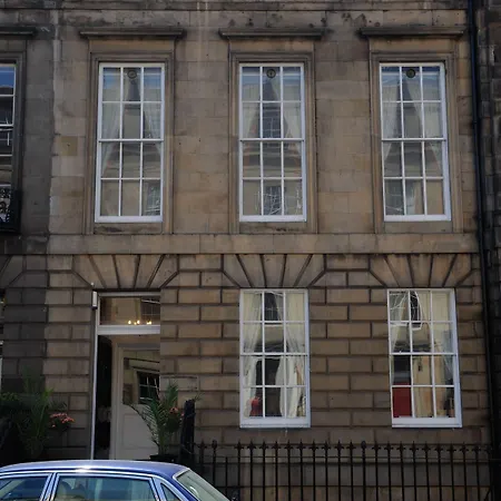 Edinburgh City Suites 4* Εδιμβούργο