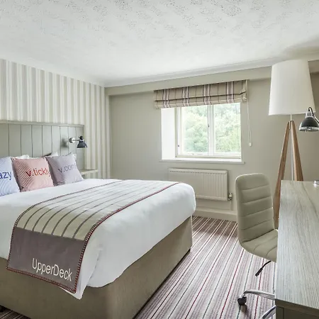 Hotel Village 4*