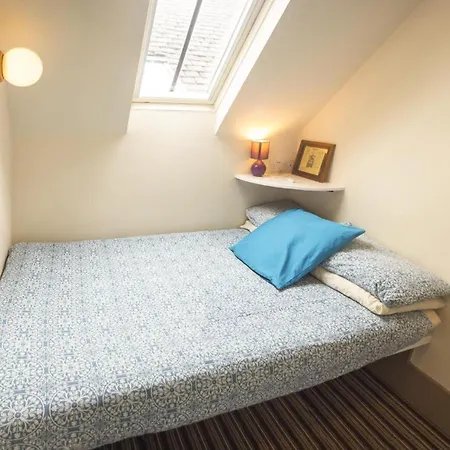 Hostel Castle Rock - Adults Only *