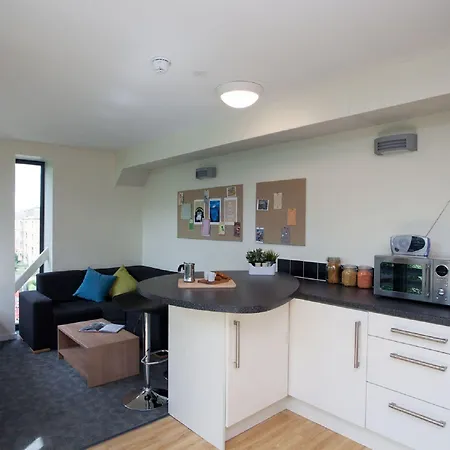 Unite Students - Chalmers Street - The Meadows Edinburgh