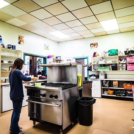 High Street - Over 18s Only, Backpackers Atmosphere (adults Only) بيت شباب