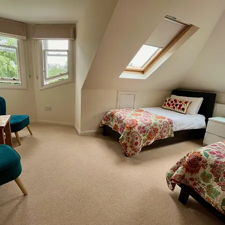 The Alba House Guest house Edinburgh