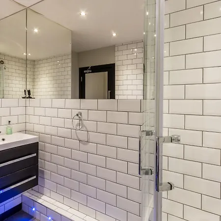 Vandrarhem Code - The Loft, *