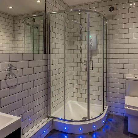 Code - The Loft, Hostal *