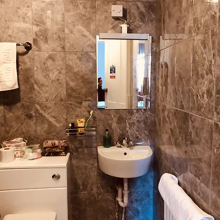 بيت ضيافة Allison House 16