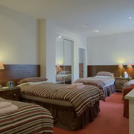 Acer Guest house Edinburgh