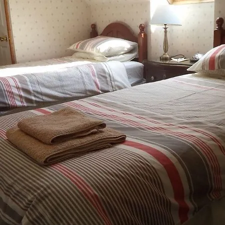 Acer Guest house Edinburgh