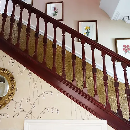 Gladstone House Edinburgh