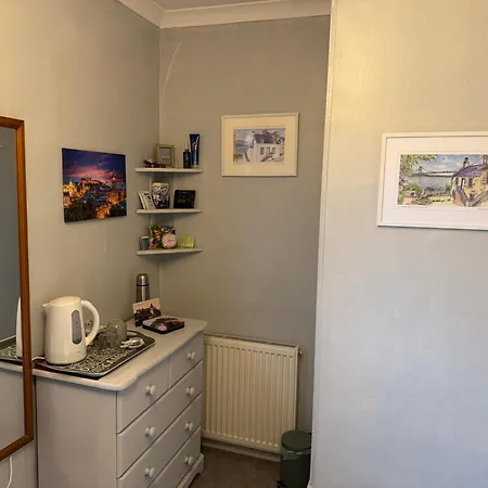 From 3* Edinburgh