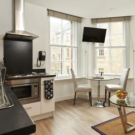 Апарт-отель Braid By Mansley