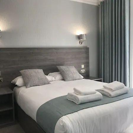 Arrandale 3* Edinburgh